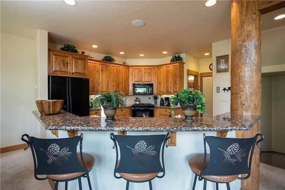Mountain View At Eagleridge Town Homes