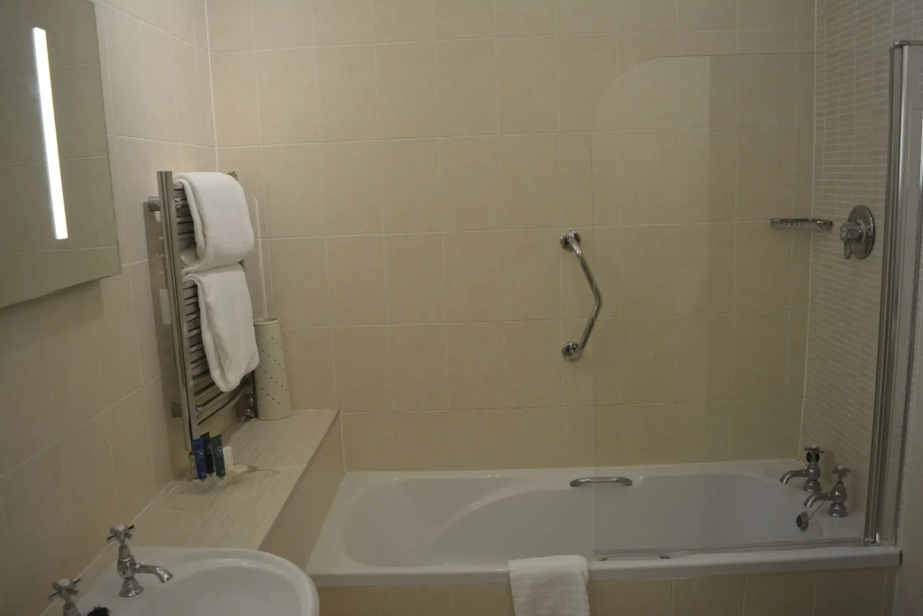 Moyvalley Hotel & Golf Resort