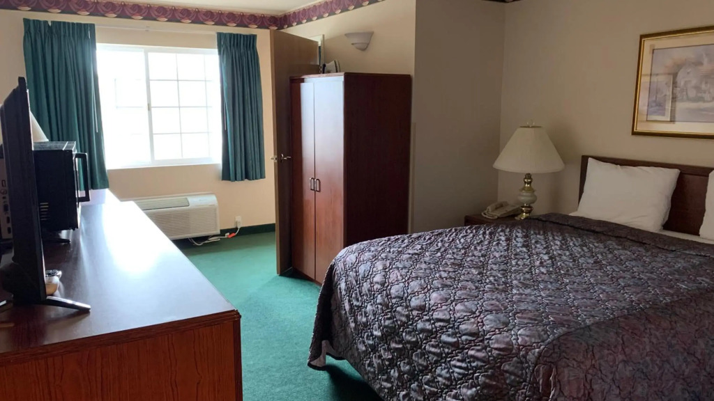 Fairbridge Inn and Suites - Miles City