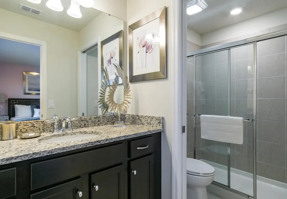 2191 LC - Windsor Island - NEW 10 Bed Villa Heated Private Pool