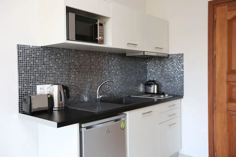 Theodora Studios & Suites