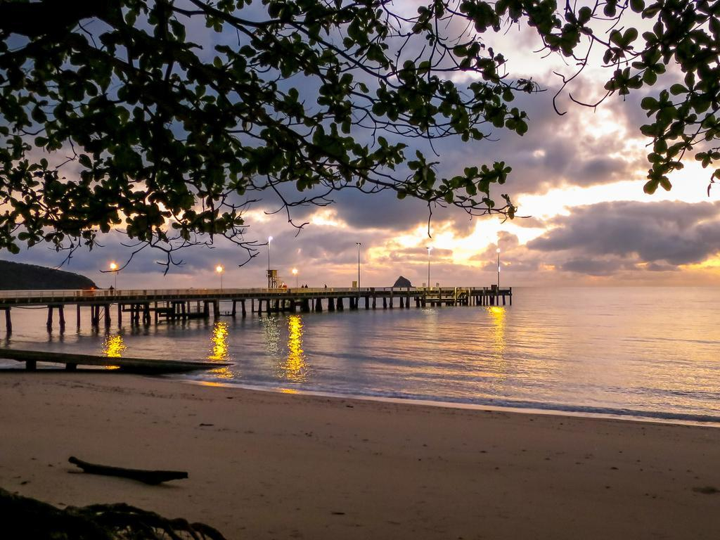 Cairns Beaches Flashpackers