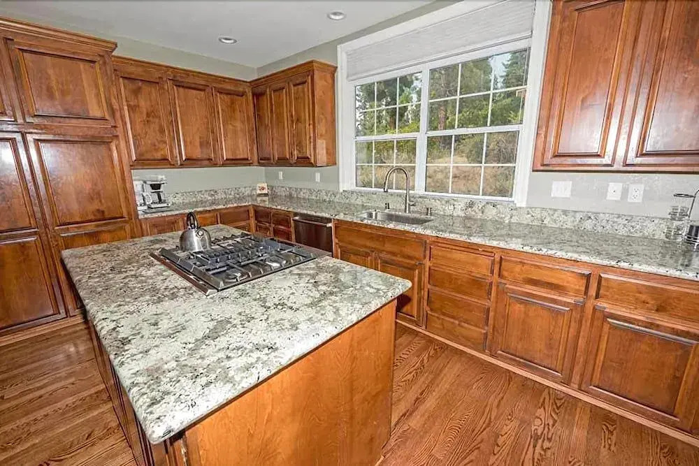 2184 Marshall Trail 5 Bedroom Home by RedAwning