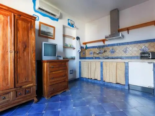 Clelia Case Vista Mare