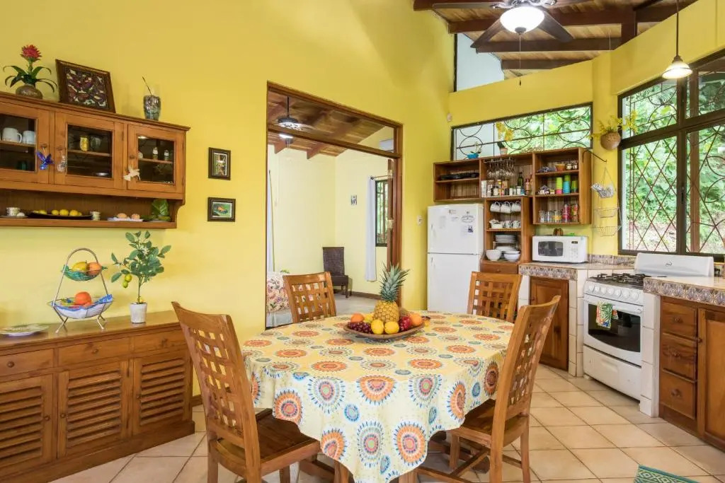 Kiskadee Casa
