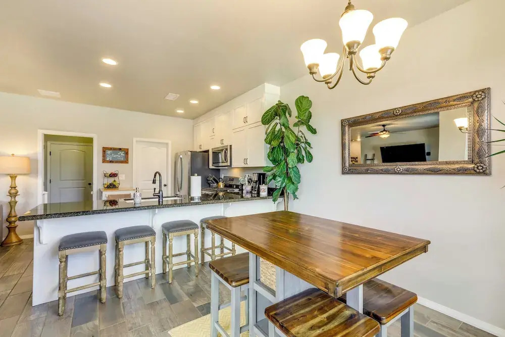 Flagstaff Home w/ Backyard Oasis: 38 Mi to Sedona!