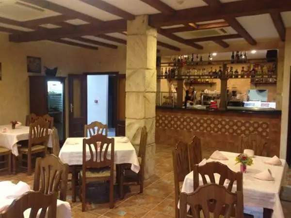 Hostal Senora María