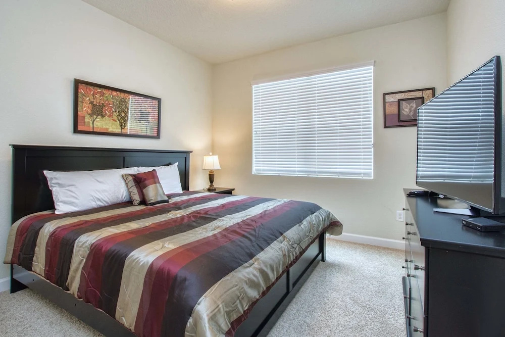 Storey Lake- 5 Bedroom Pool Home- 1661ST
