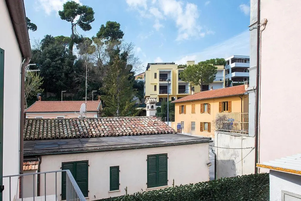 N21- Numana, Cielo-Terra Lungo la Celebre Costarella