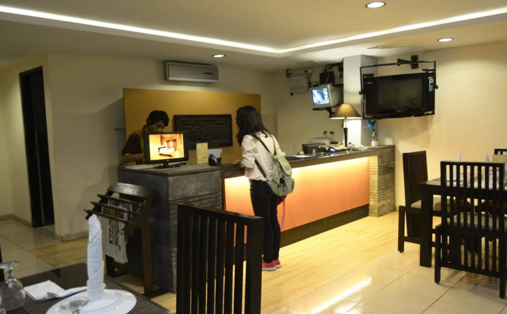 Puri Chorus Hotel