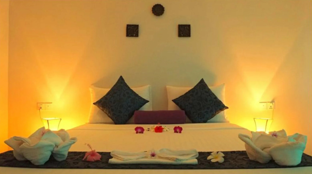The Moon Kampot Boutique