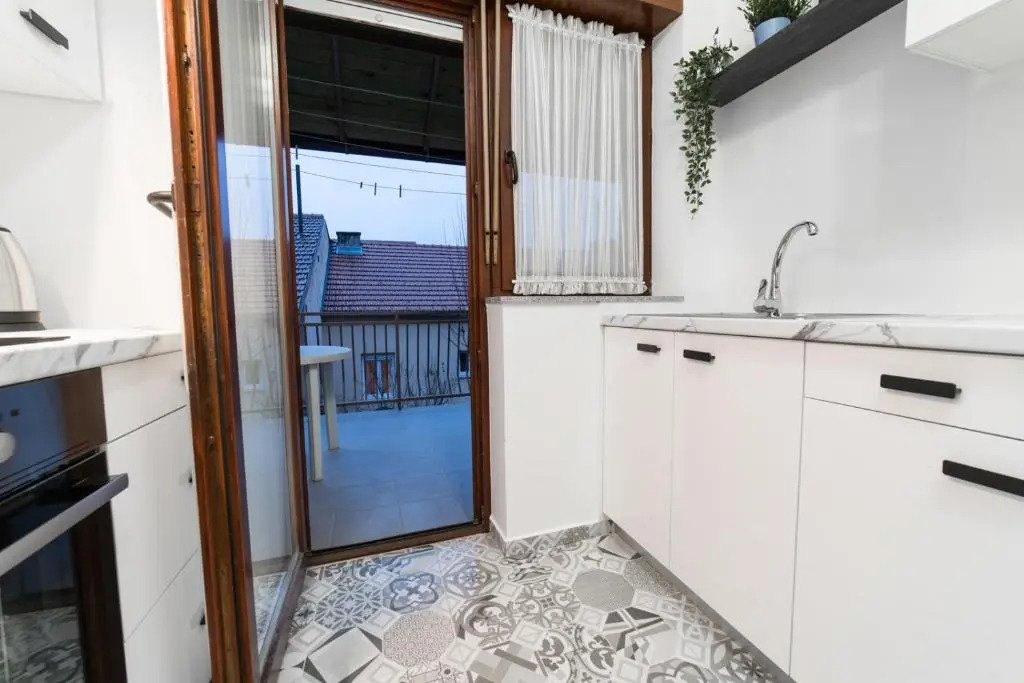 Angela Luxury Studio Apartment