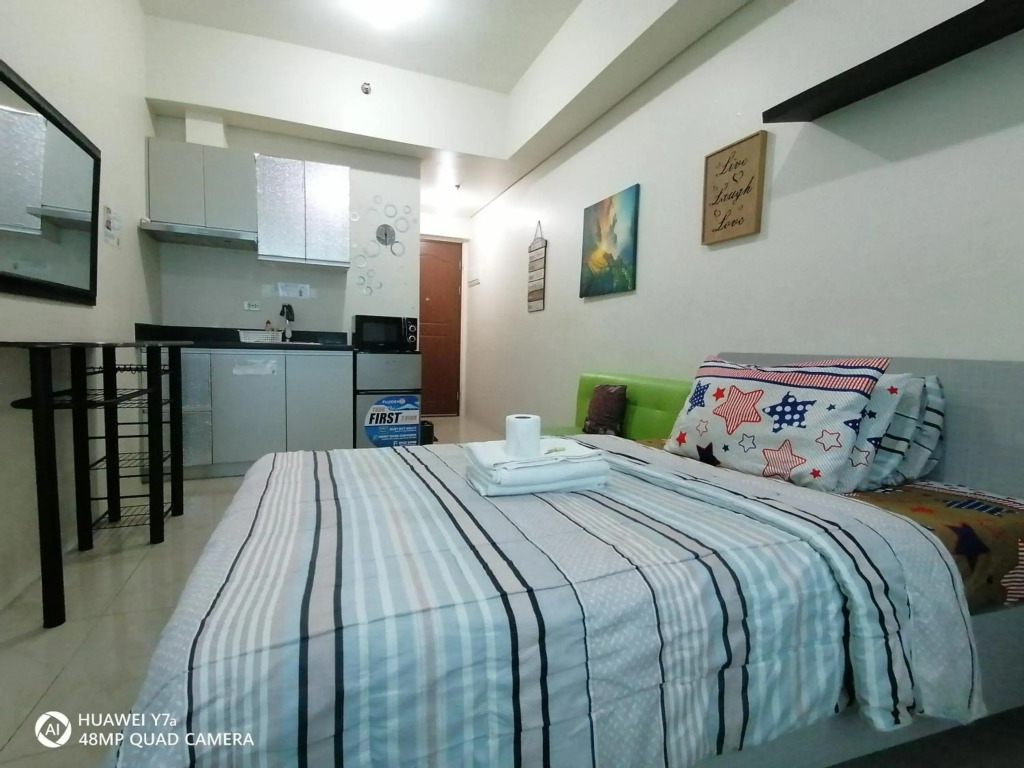 The Beacon Makati Staycation Suites