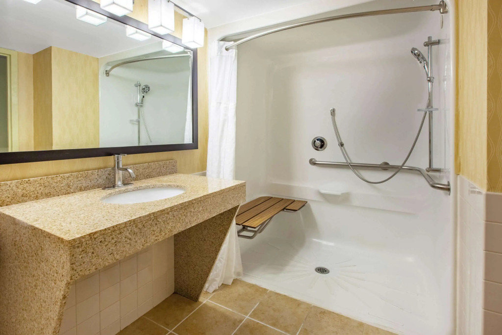 Baymont by Wyndham Harrisburg