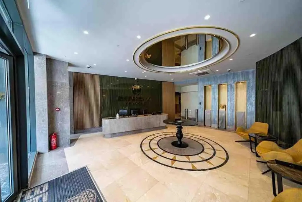 Luxury apartment- Pool, Parking & Gym in Beyoglu