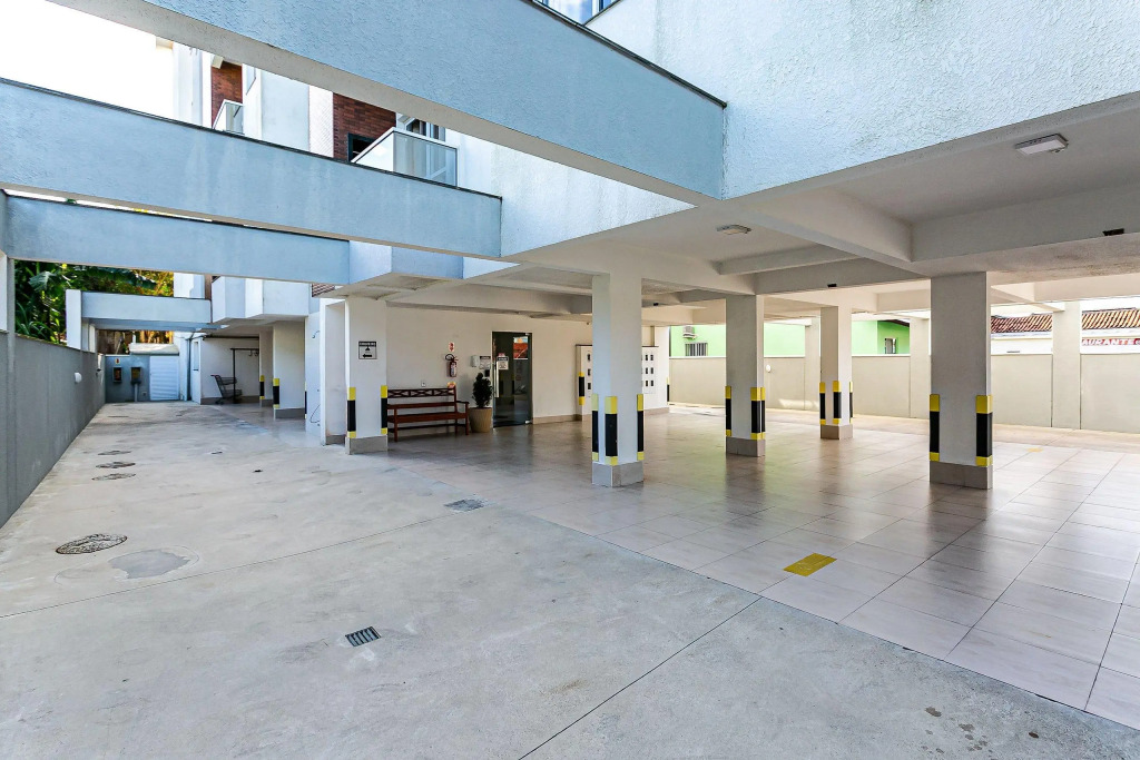 Apto Com Sacada A 10min Praia Do Santinho Sbr402
