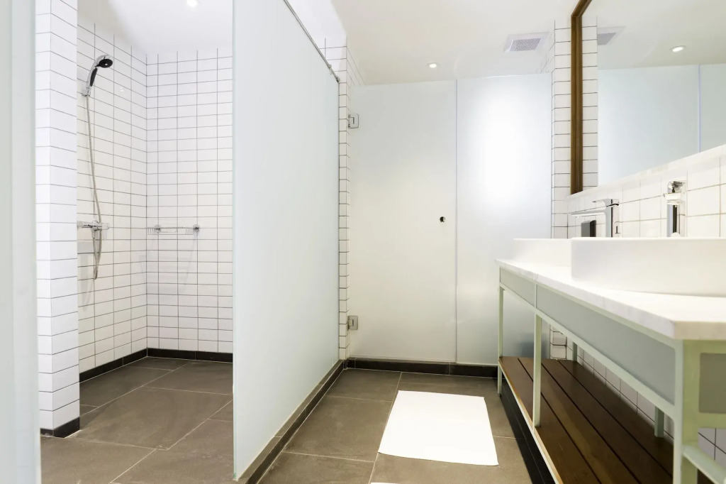Samsen Street Hotel