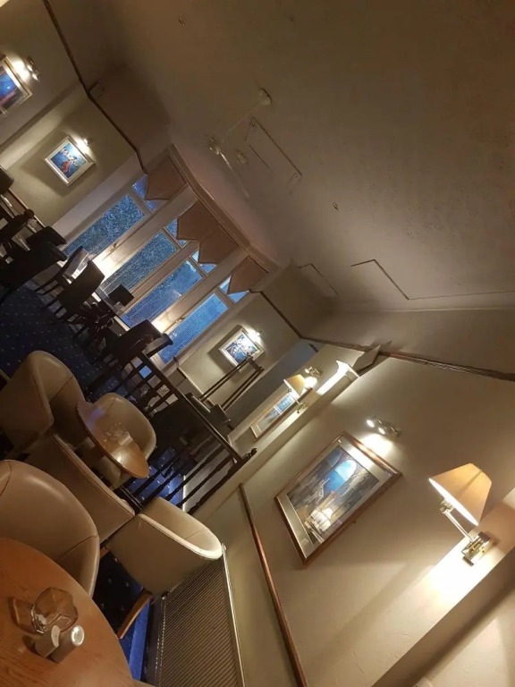 Bentley Hotel