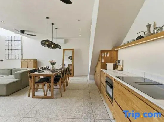 Nusa Loft Villa 3BR with Rooftop Space In Uluwatu