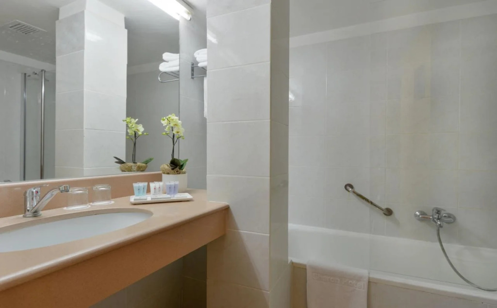 Sharon Hotel Herzliya