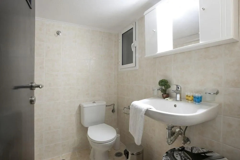 Two Bedroom Apartment at Koukaki