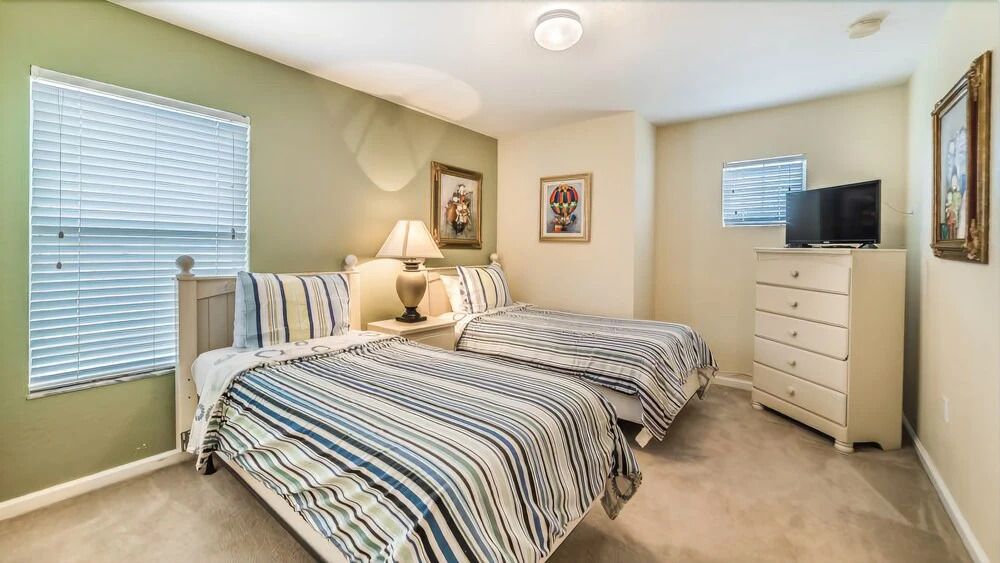 2638 Windsor Hills