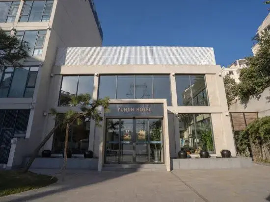 Yunjin Hotel
