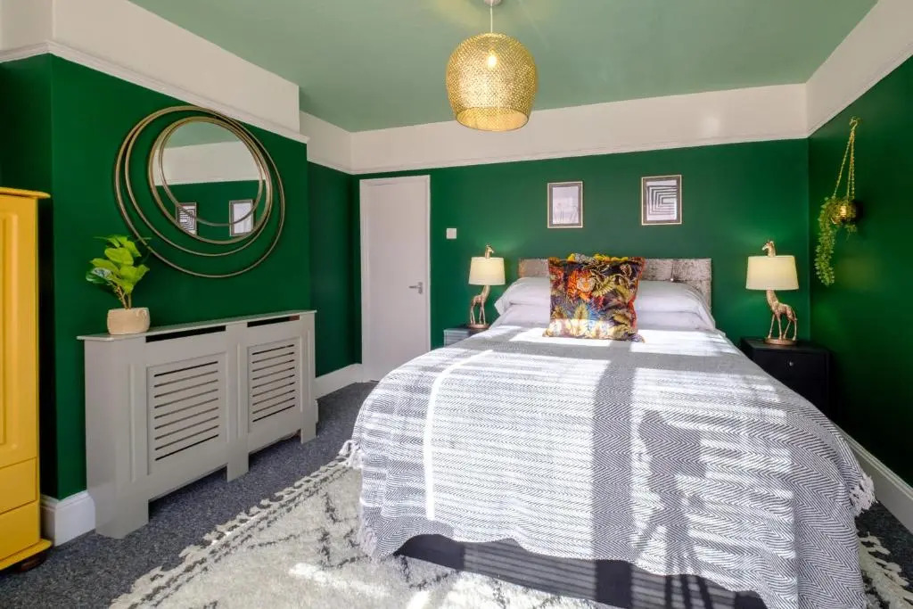 Step Free Access Apt for 6 Parking 2 Mins Town
