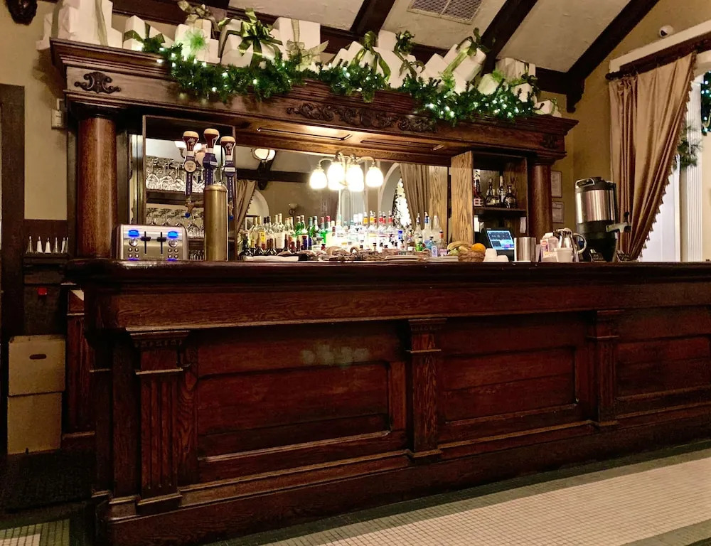The Stockade Inn