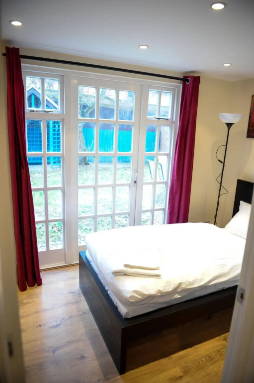 The Greyhound Cottage