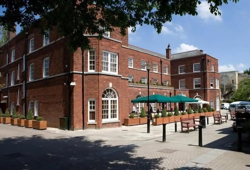 Charlotte House Hotel