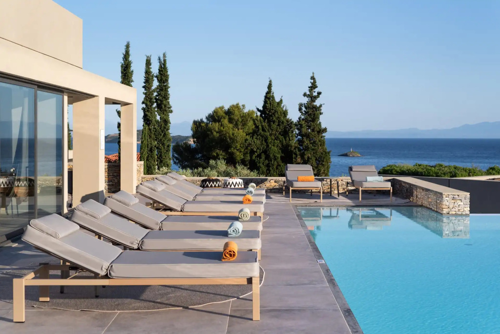 Pelagoon Skiathos