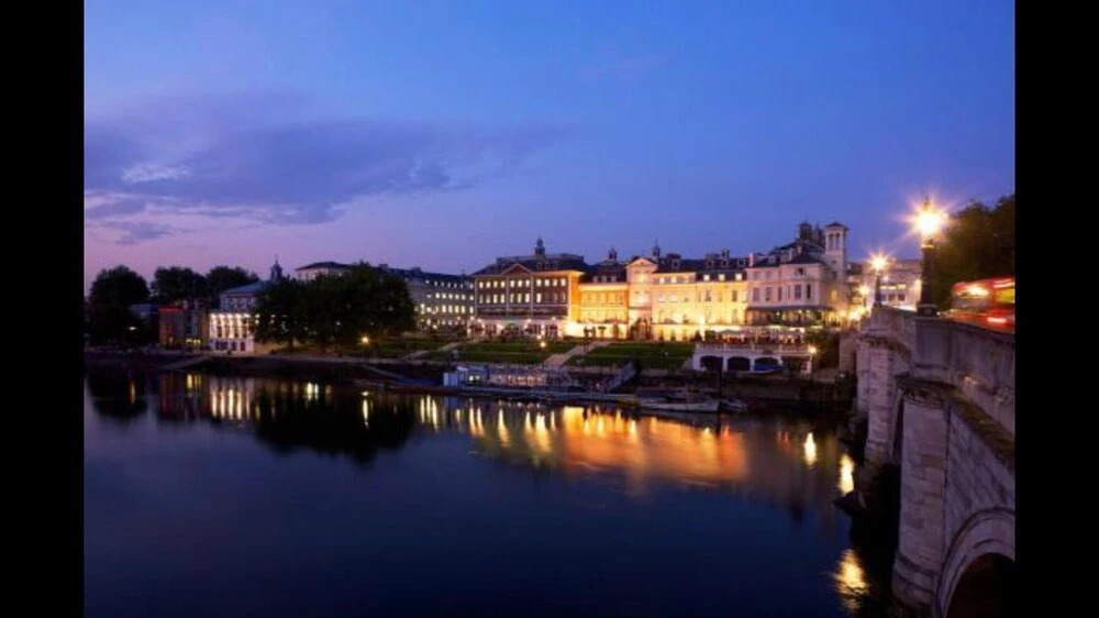 Richmond Riverside Villa