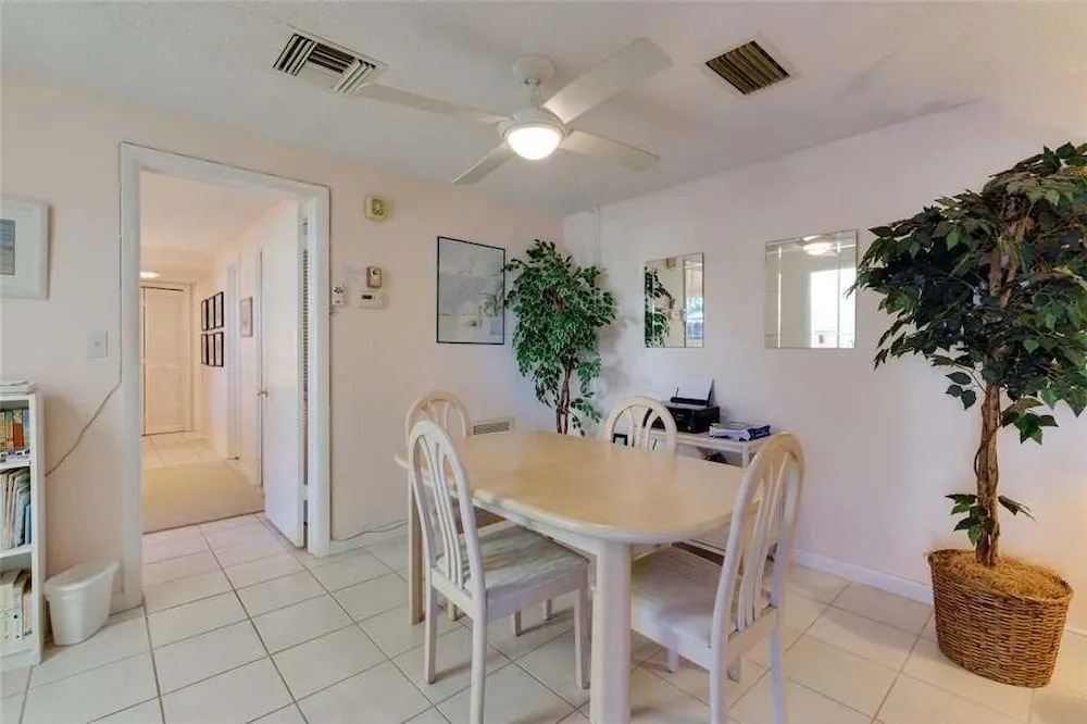Bonita Beach 154E - One Bedroom Condo