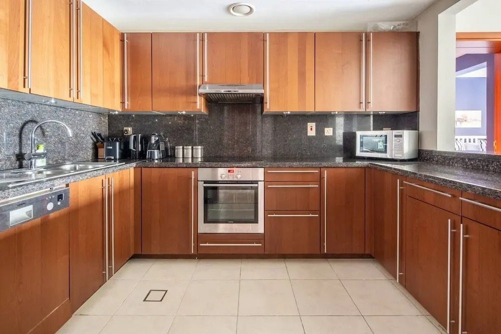 Luxury 2BR Apt Beach Club Full Sea View
