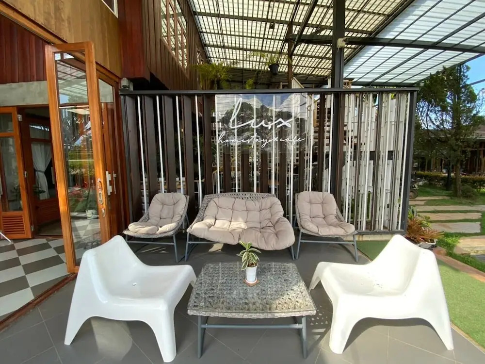 Lux Homestay
