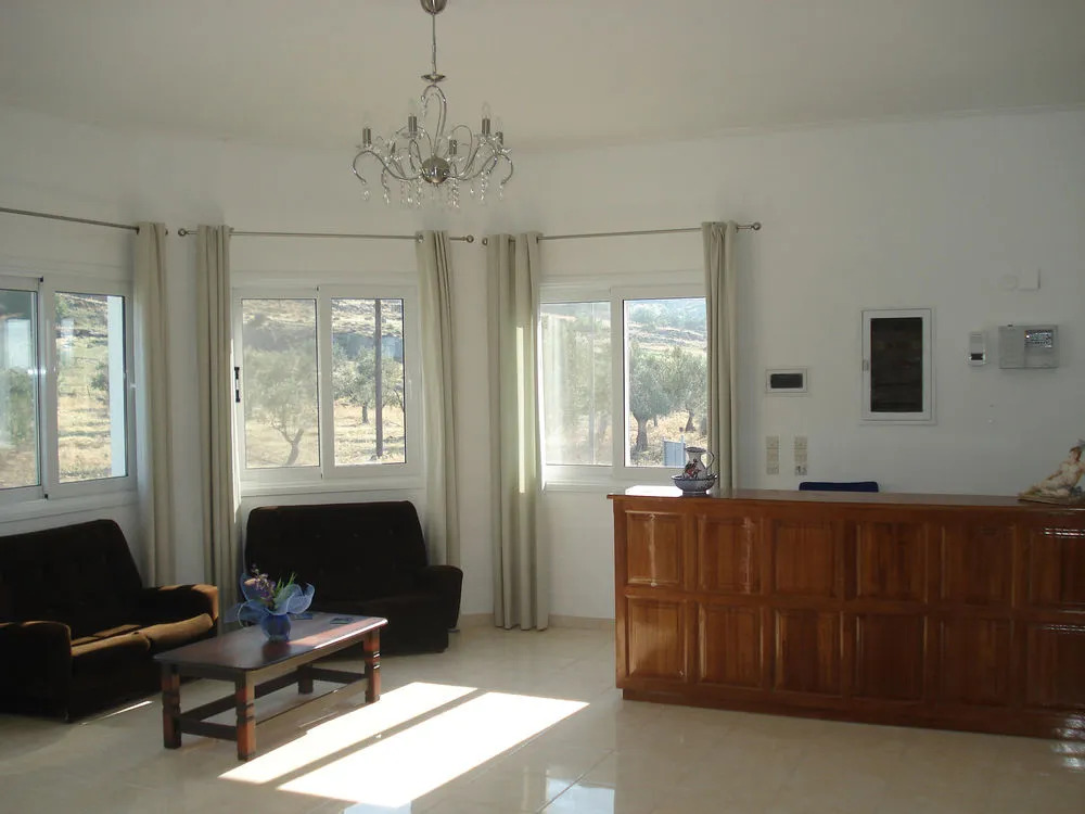Hotel Defkalion