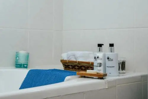 At Whale-Phin Guest House