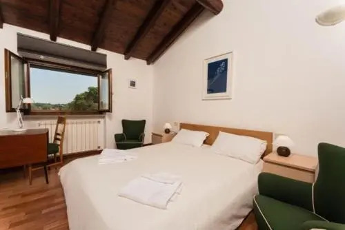 Green ring apartment