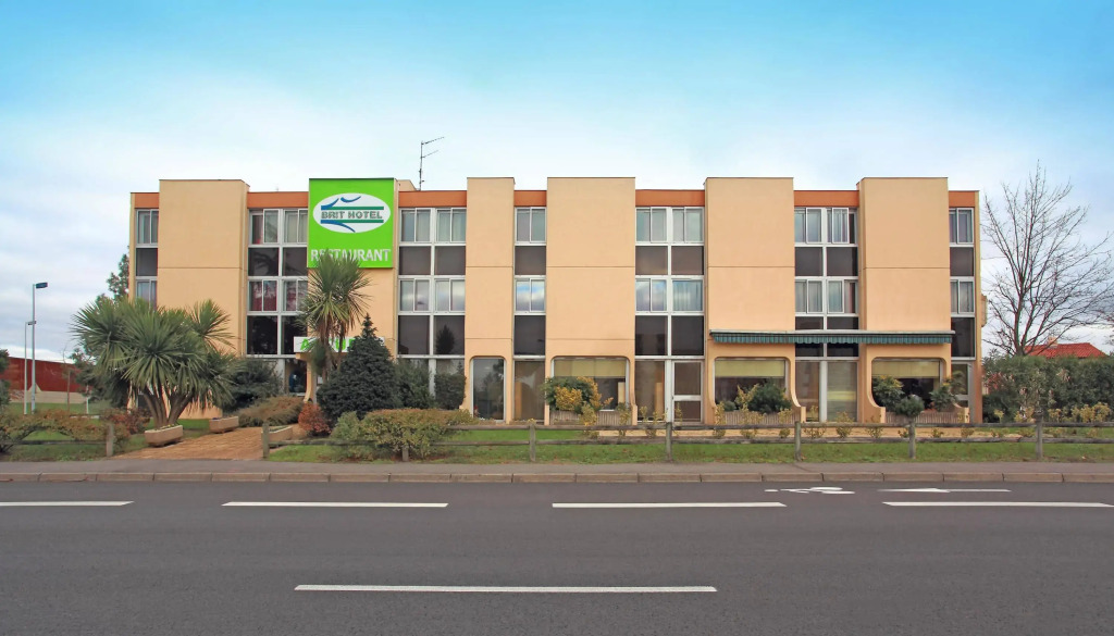 Brit Hotel Toulouse Colomiers - L’Esplanade