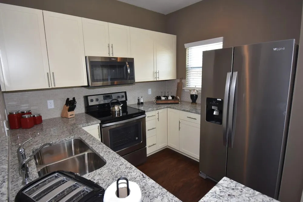 Nov Special W Lucaya 4bed 2 Bath ID: 256175