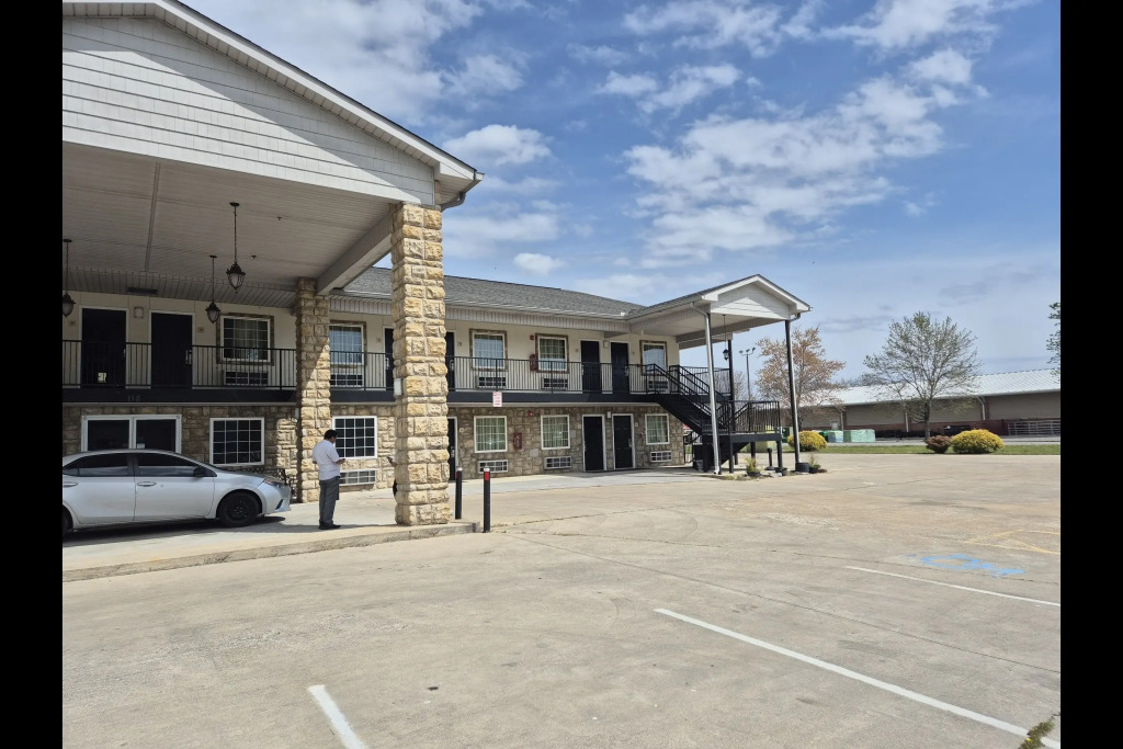 General Bragg Inn & Suites Chickamauga