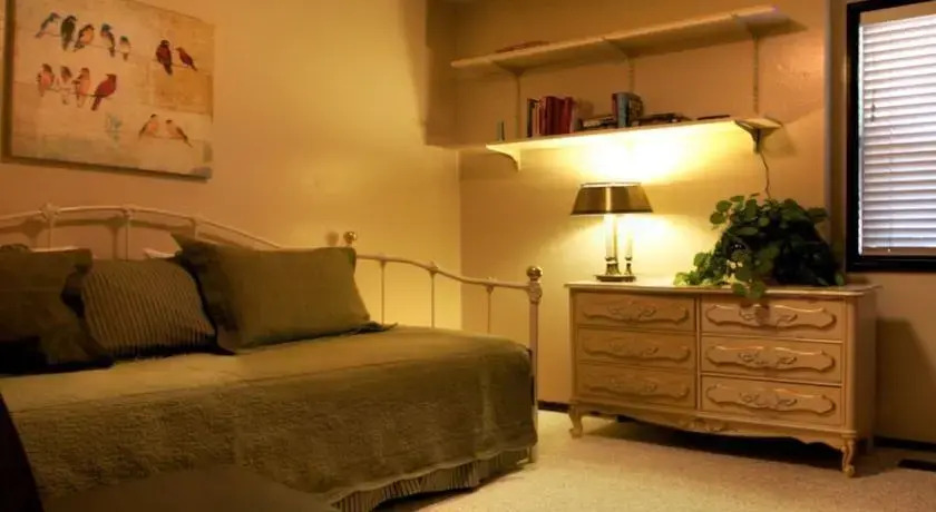 Near Idyllwild Arts Academy at Idyllwild by Quiet Creek Vacation Rentals