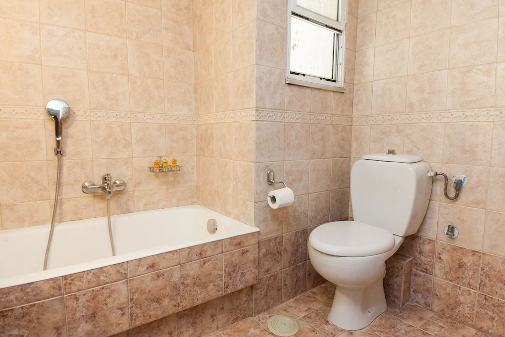 Luxury Pireas Stay New 2BR Urban Escape