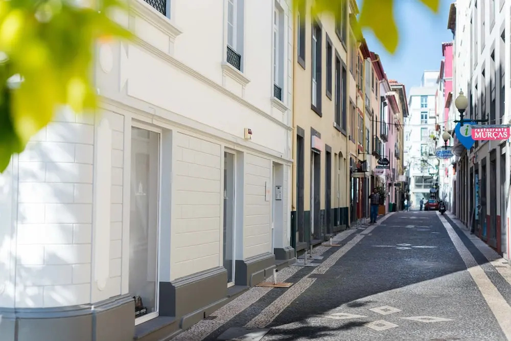 Apartamentos Praça Amarela by Heart of Funchal