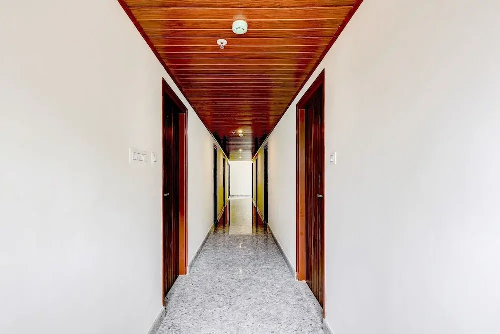 Capital O 60419 Hotello Whitefield