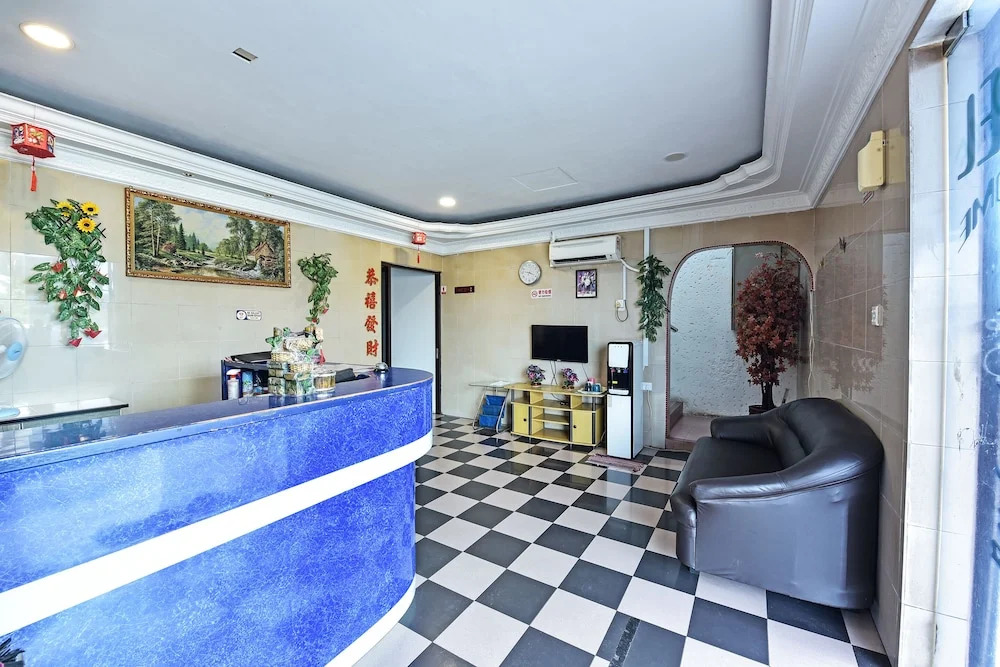 OYO 90806 Rumah Tumpangan Laut Selatan