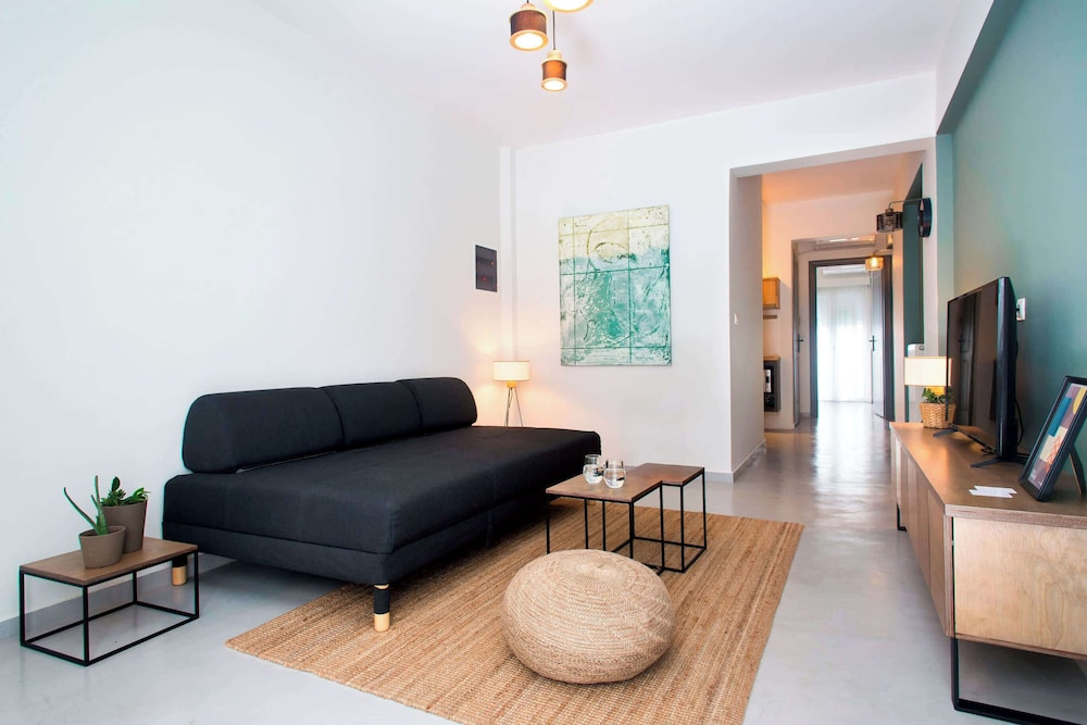 Soho Apartment by Olala Homes