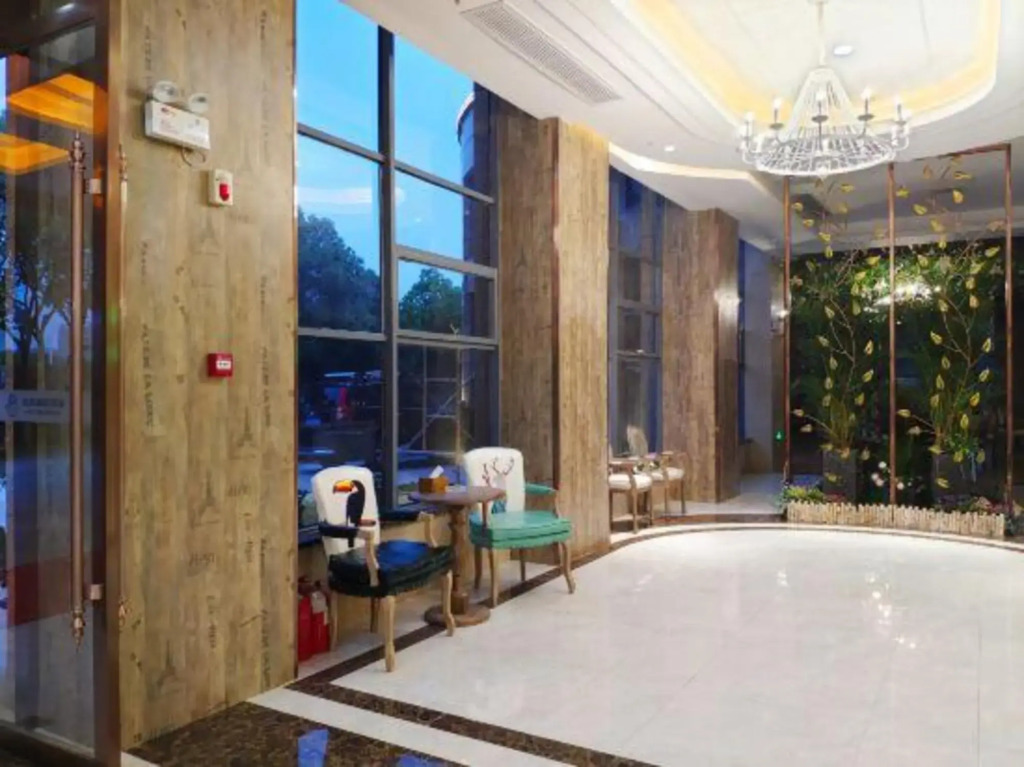 Slow Theme Hotel