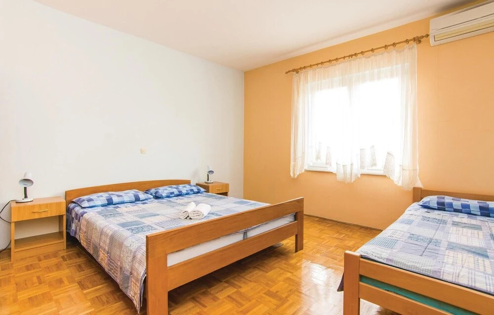 Beautiful Apartment in Pridraga With 1 Bedrooms and Wifi